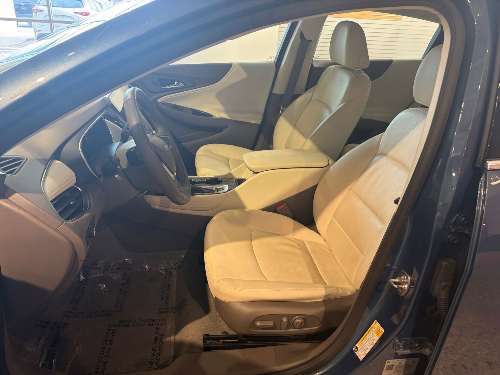 Used 2024 Chevrolet Malibu LT image 27