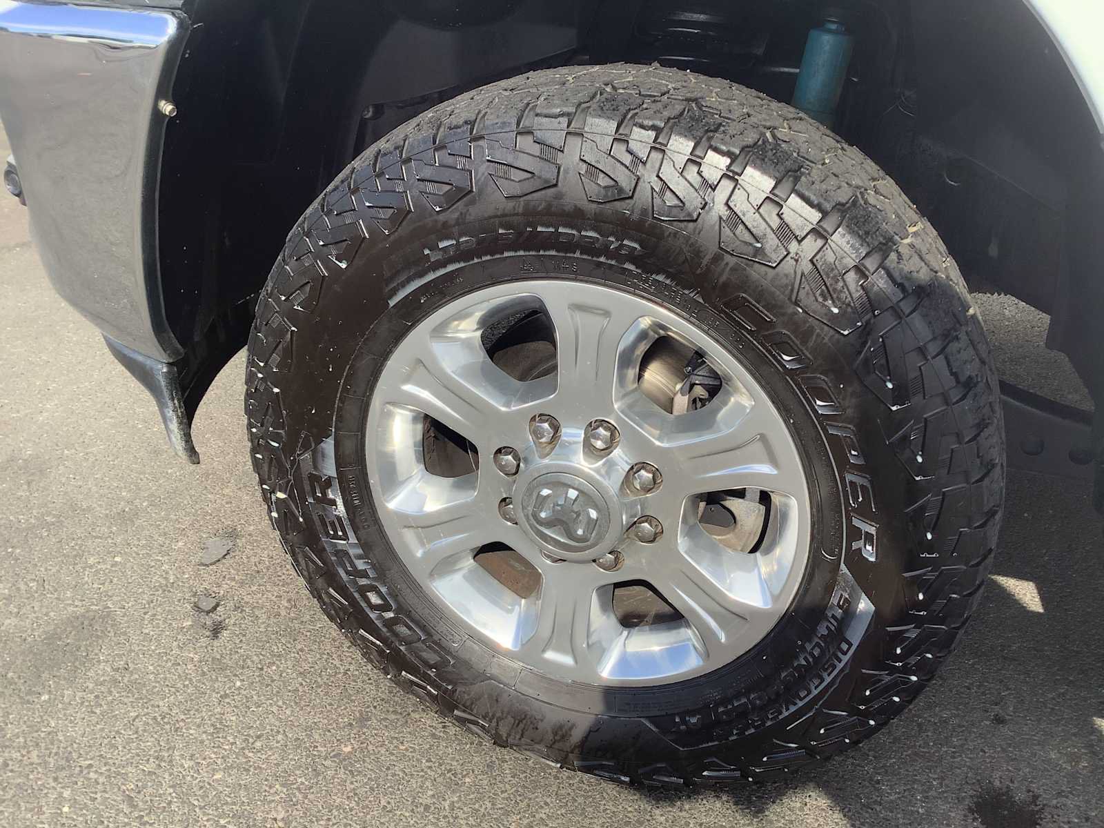 Used 2024 RAM 2500 Big Horn w/ Off Road Package AWD/4WD image 9