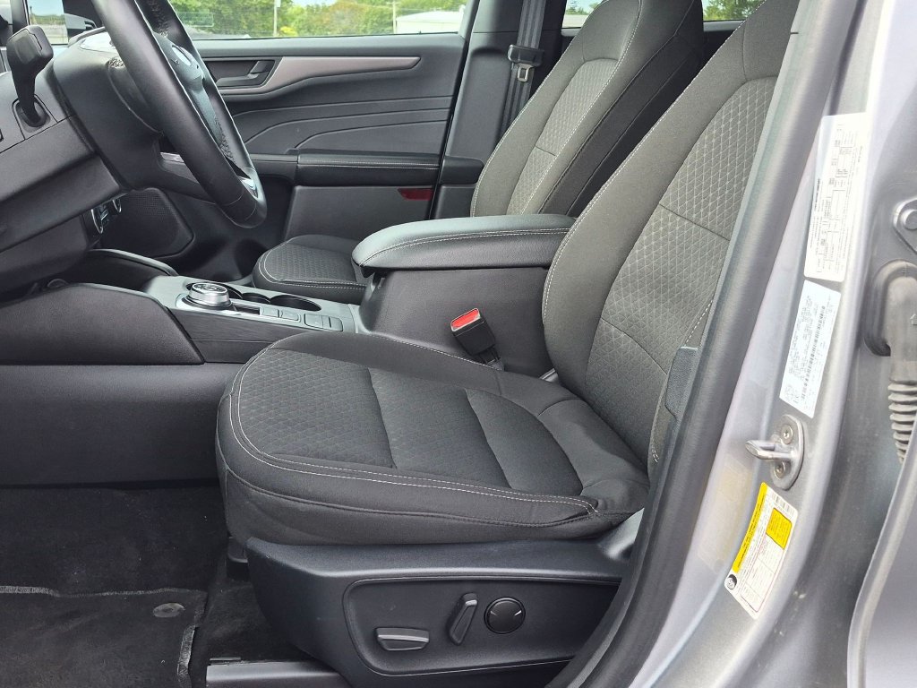 Used 2024 Ford Escape Active AWD/4WD image 10