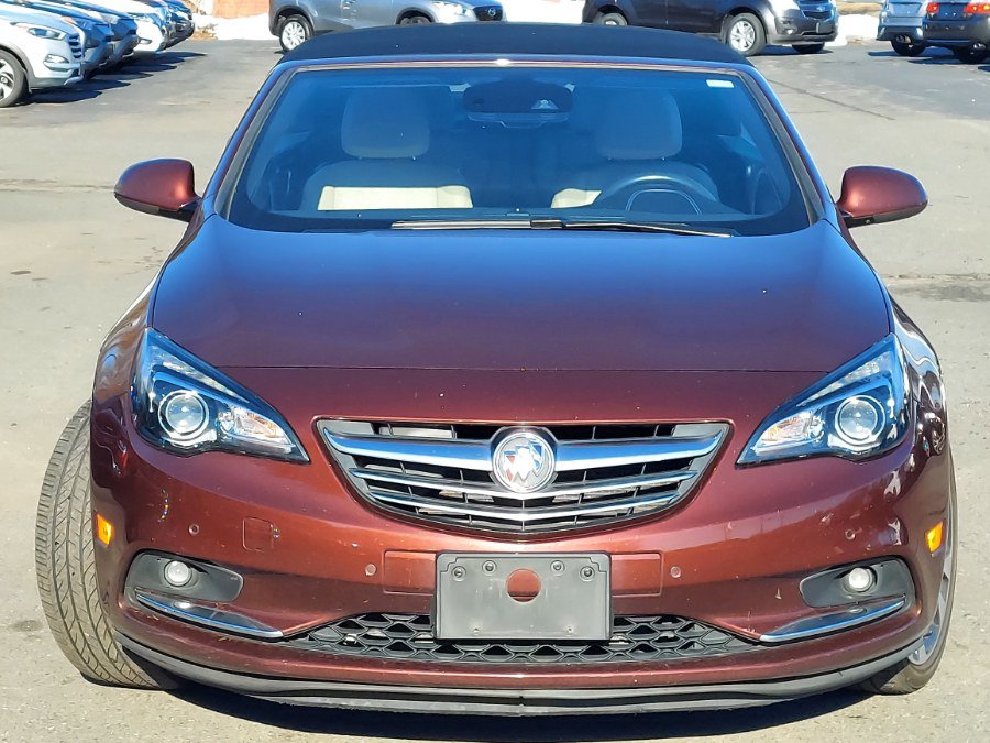 Used 2018 Buick Cascada Premium image 2