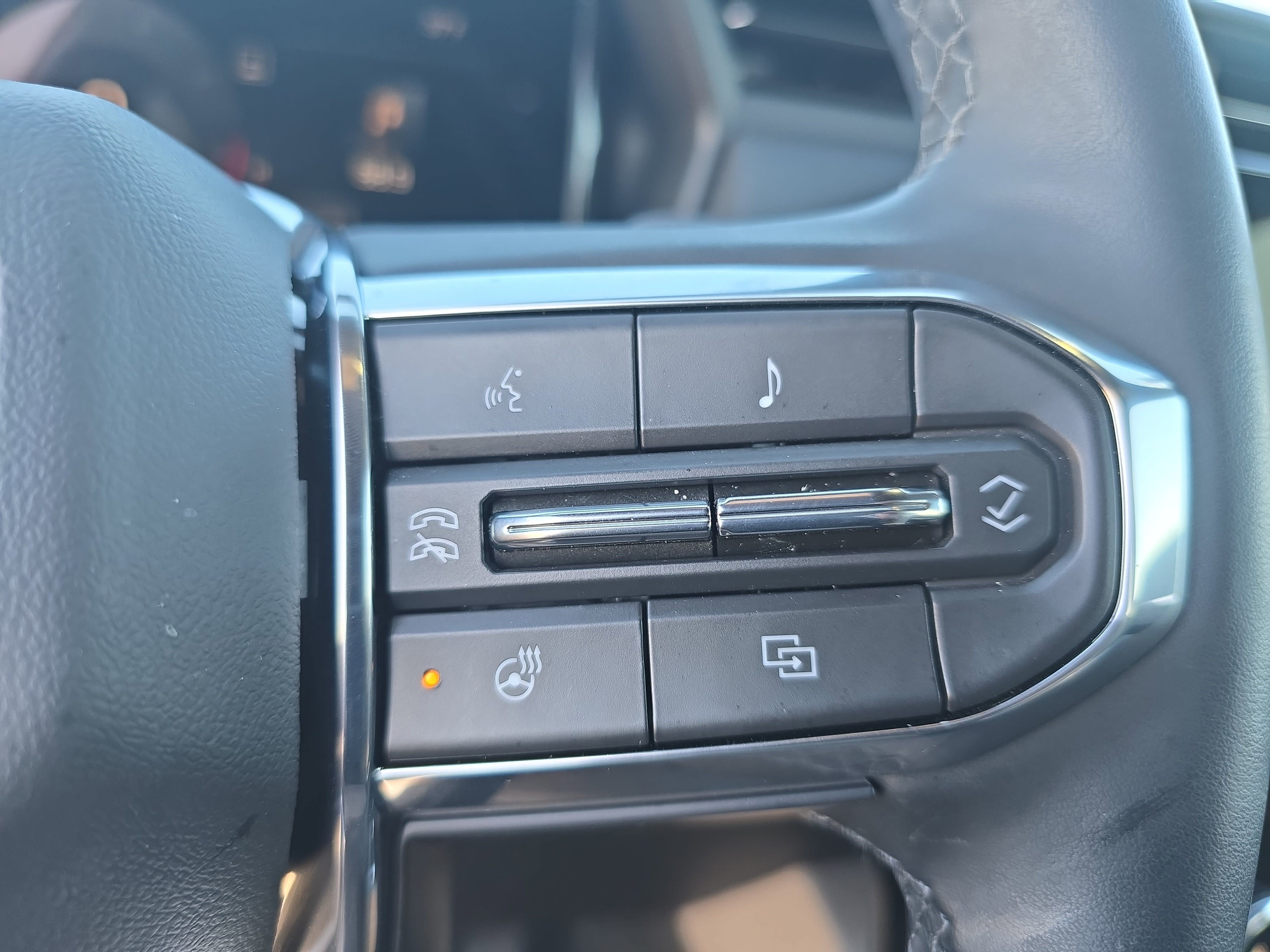 Used 2026 GMC Terrain Elevation w/ Elevation Premium Package image 18