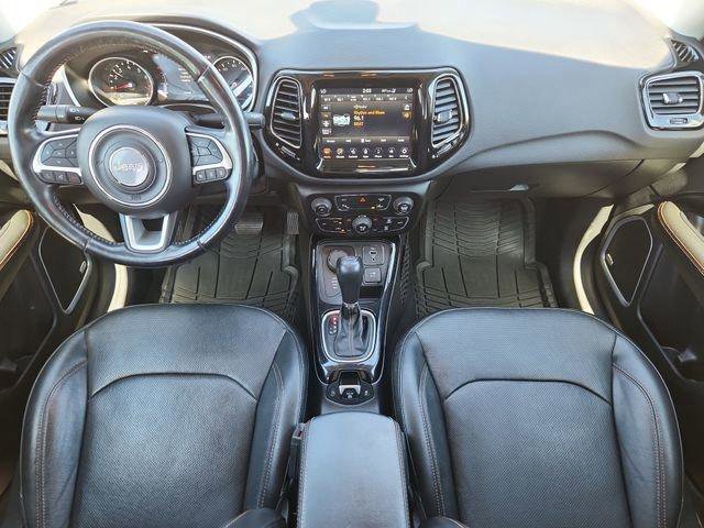 Used 2021 Jeep Compass Limited w/ Sun and Sound Group AWD/4WD image 13