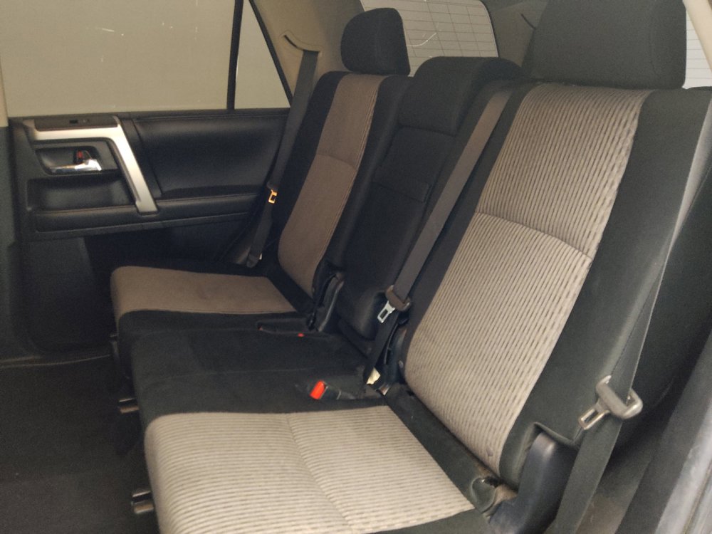 Used 2017 Toyota 4Runner SR5 image 18