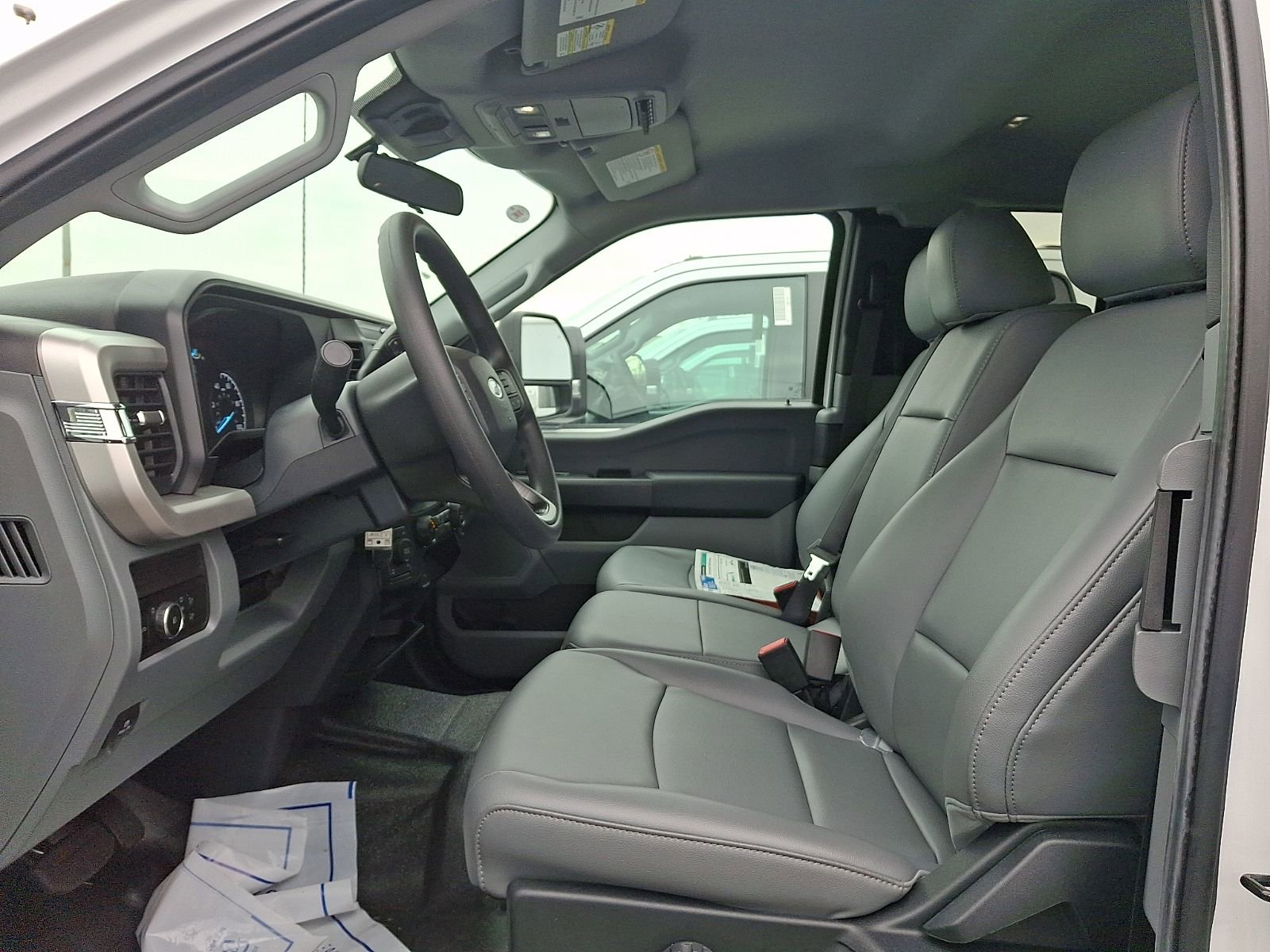 New 2025 Ford F350 XL w/ XL Chrome Package AWD/4WD image 10