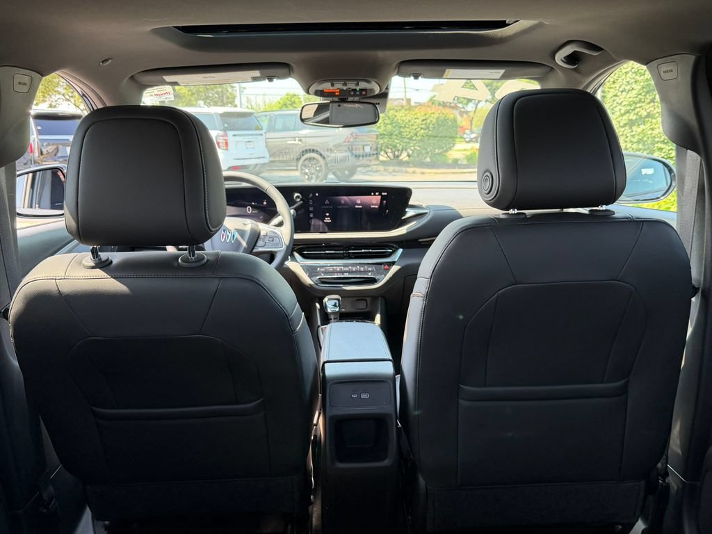 Certified 2024 Buick Envista Avenir FWD image 10