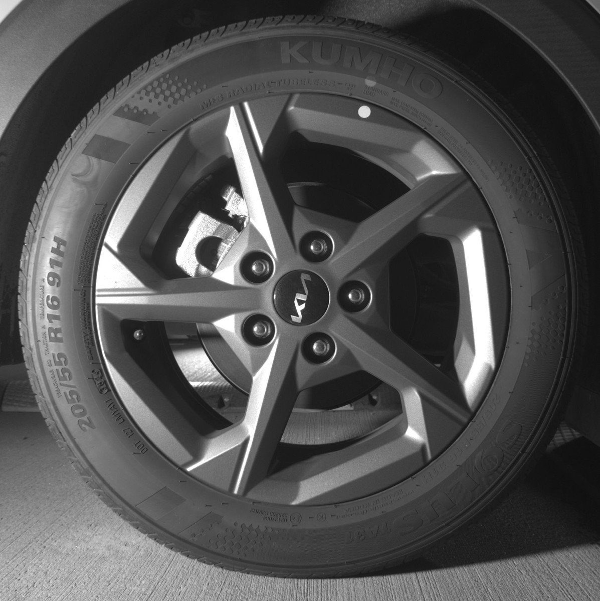 Used 2025 Kia K4 LXS image 15