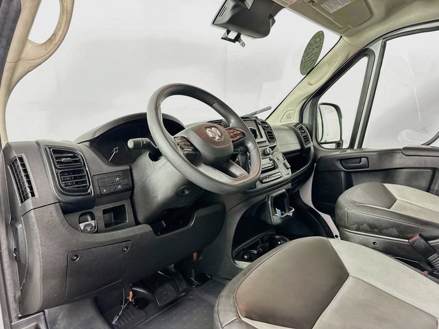 Used 2026 RAM ProMaster 2500 w/ Convenience Group FWD image 17