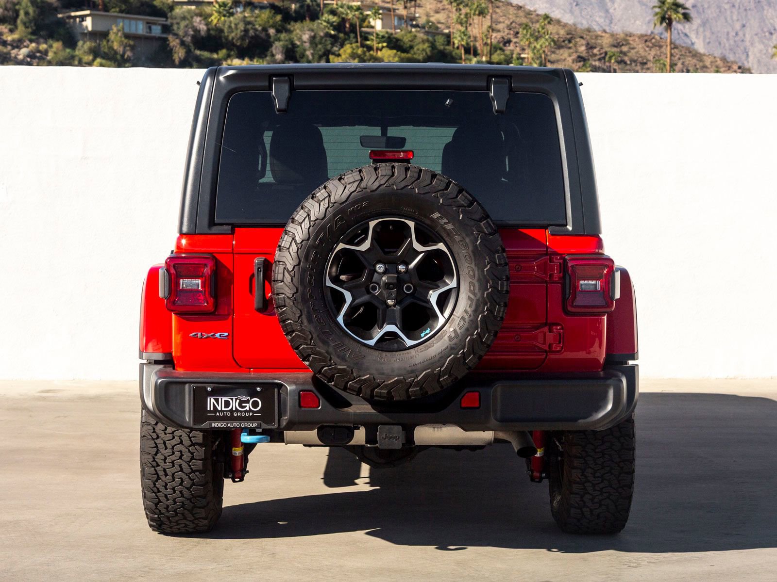 Used 2023 Jeep Wrangler Unlimited Rubicon 4xe image 8