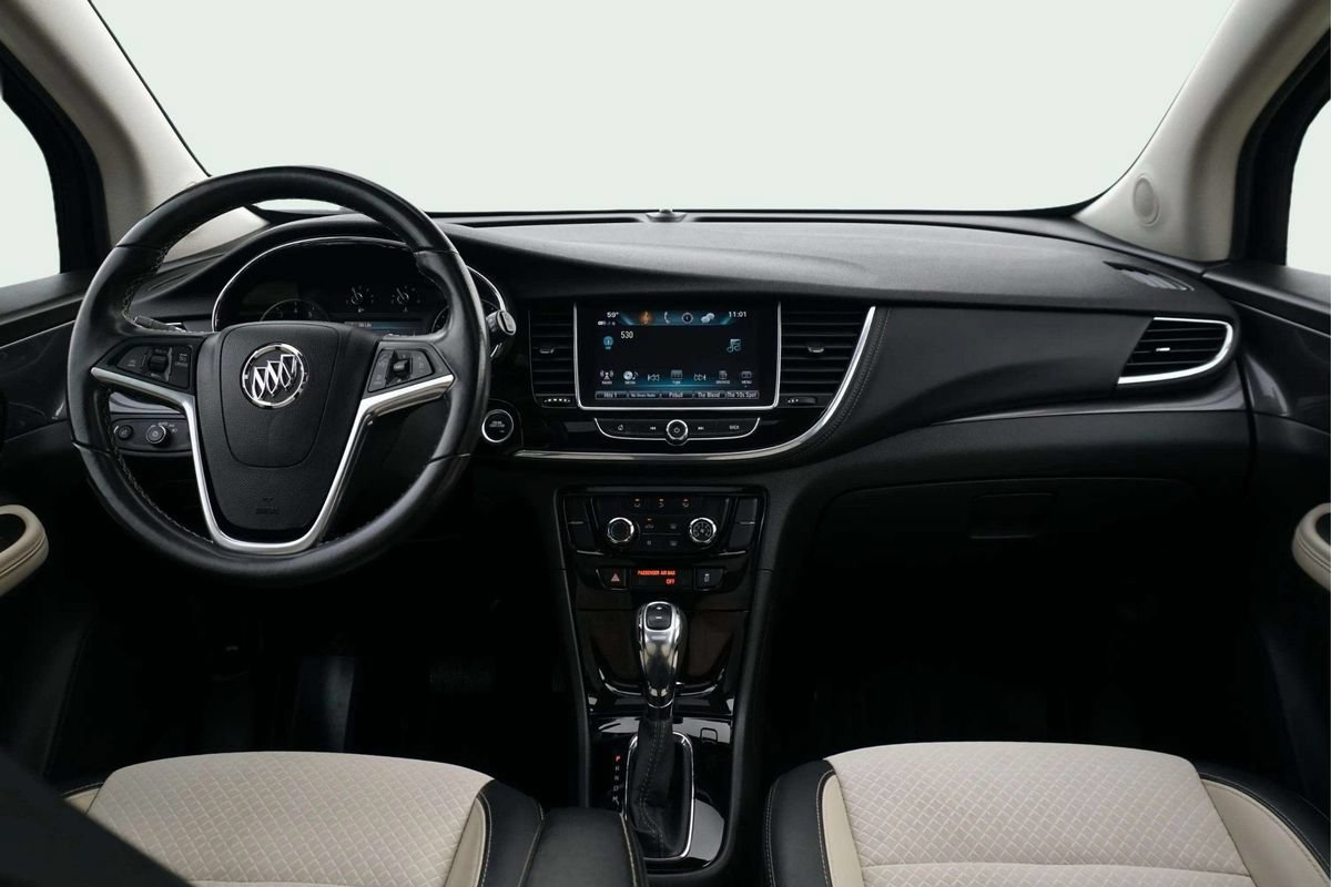 Used 2019 Buick Encore Sport Touring w/ Safety Package FWD image 21