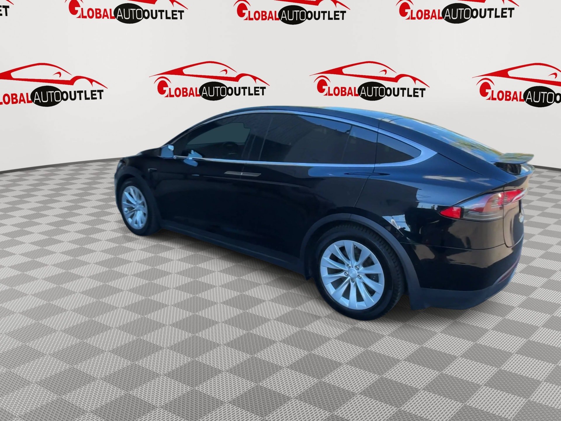 Used 2018 Tesla Model X 100D AWD/4WD image 6
