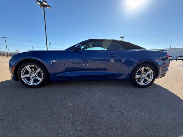 Used 2023 Chevrolet Camaro LT image 11