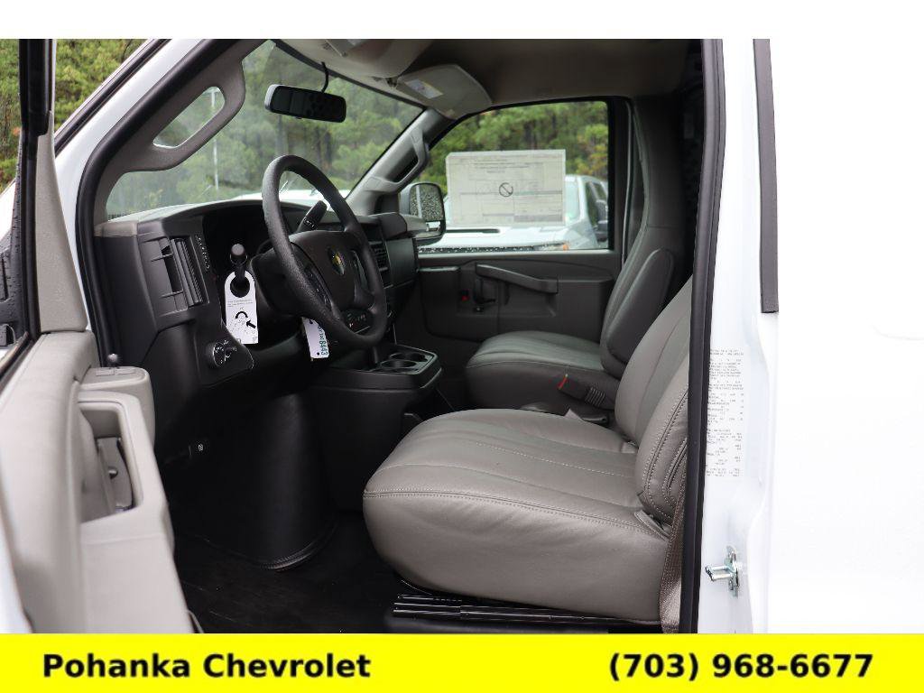 New 2025 Chevrolet Express 2500 w/ Driver Convenience Package image 20