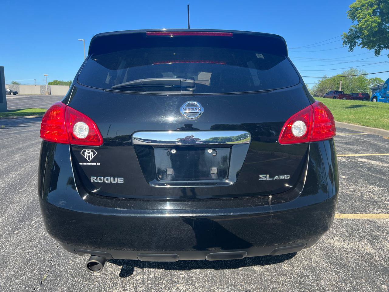 Used 2012 Nissan Rogue SL AWD/4WD image 4