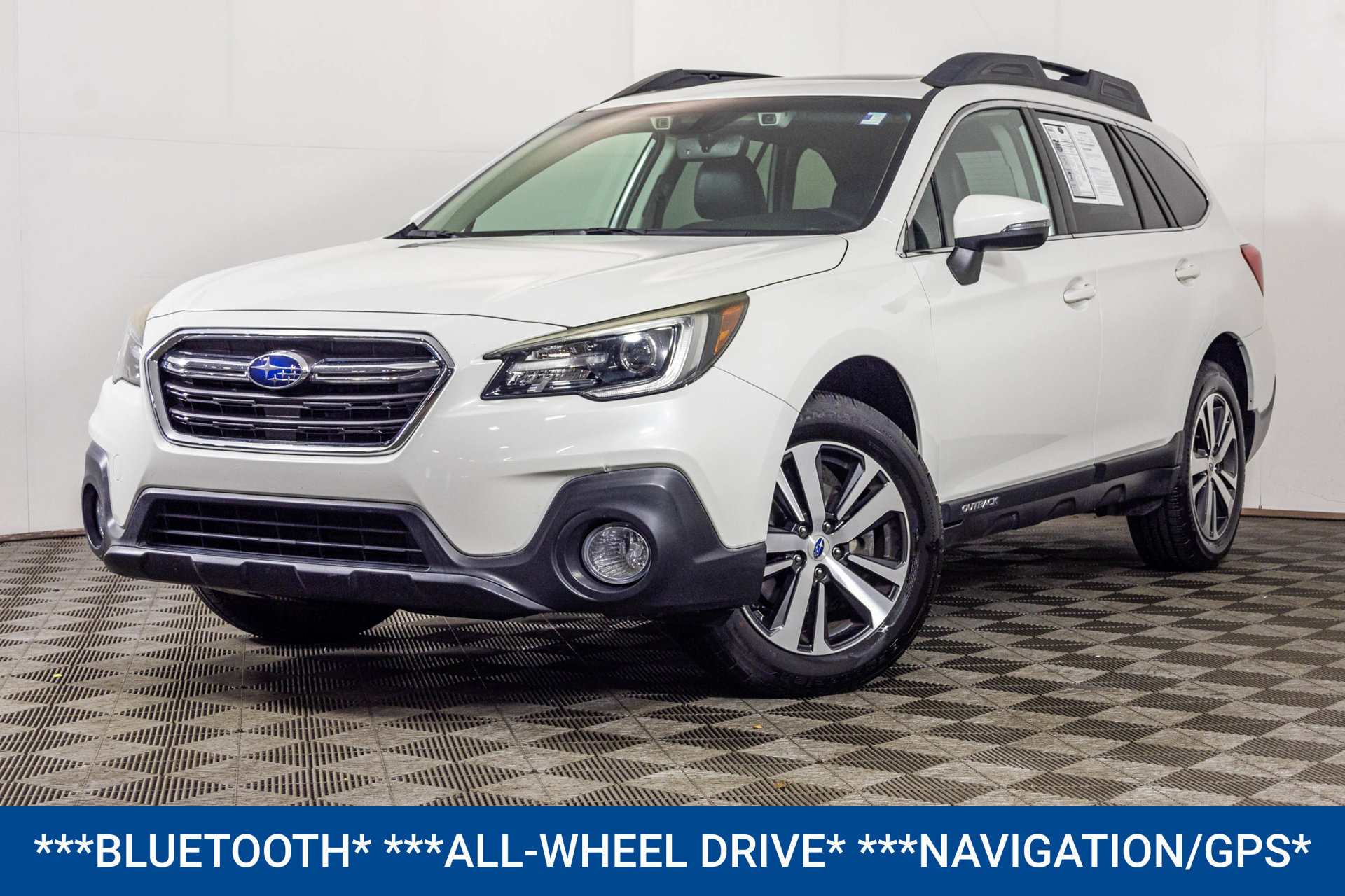 Used 2018 Subaru Outback 2.5i Limited AWD/4WD image 2