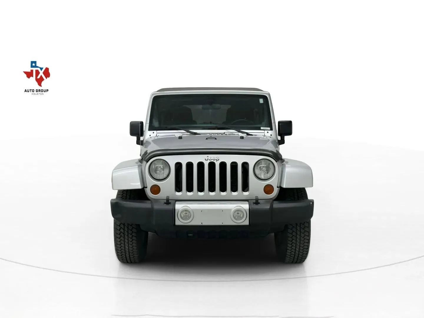 Used 2011 Jeep Wrangler Unlimited Sahara image 7