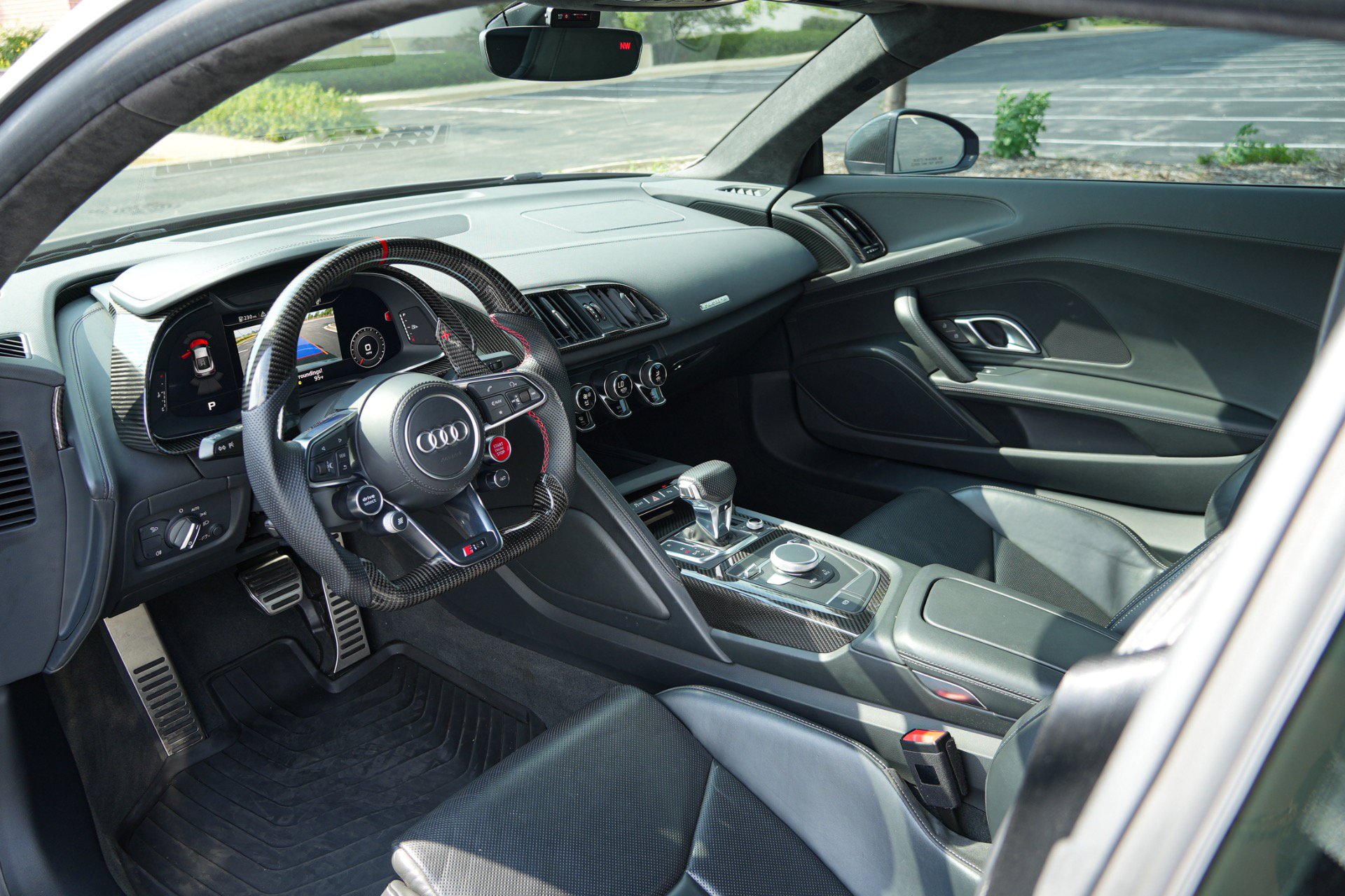 Used 2018 Audi R8 V10 plus AWD/4WD image 15