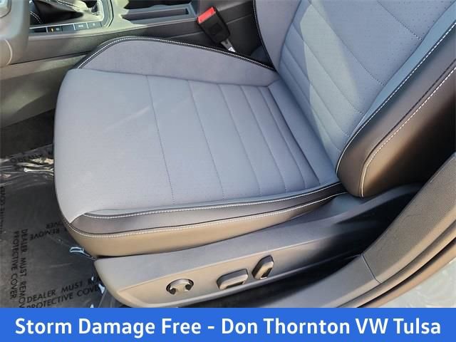New 2026 Volkswagen Jetta SE FWD image 12