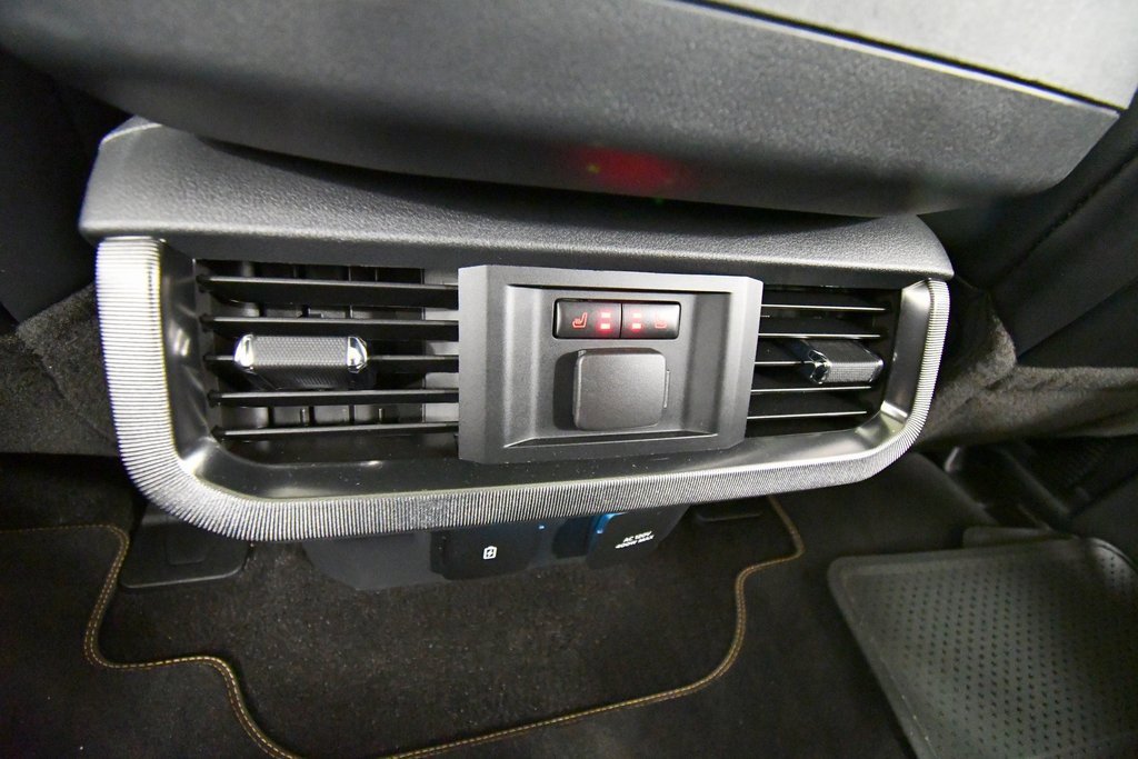 Used 2021 Ford F150 Platinum image 17