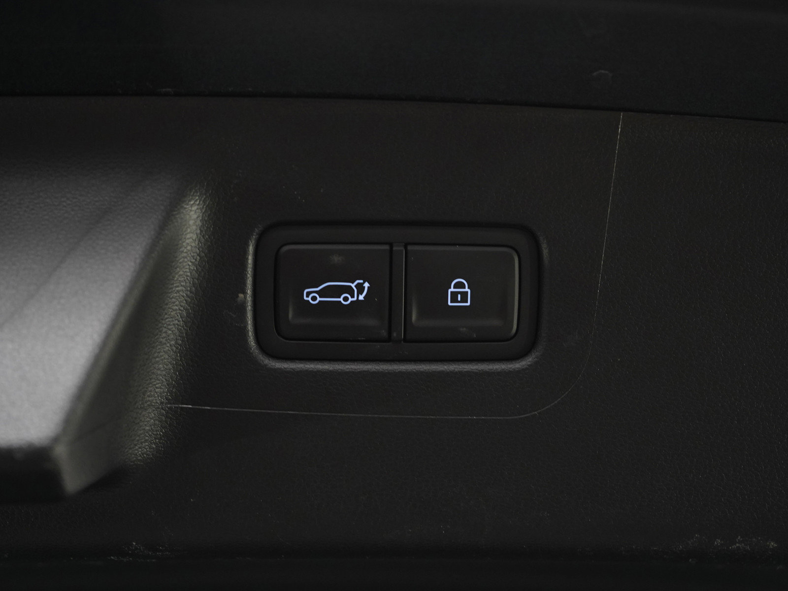 Used 2026 Hyundai Santa Fe SEL AWD/4WD image 18