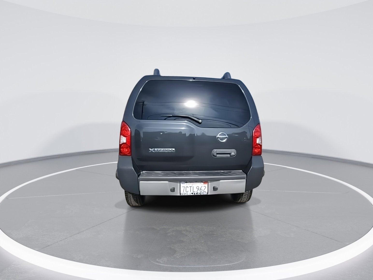 Used 2013 Nissan Xterra X image 7