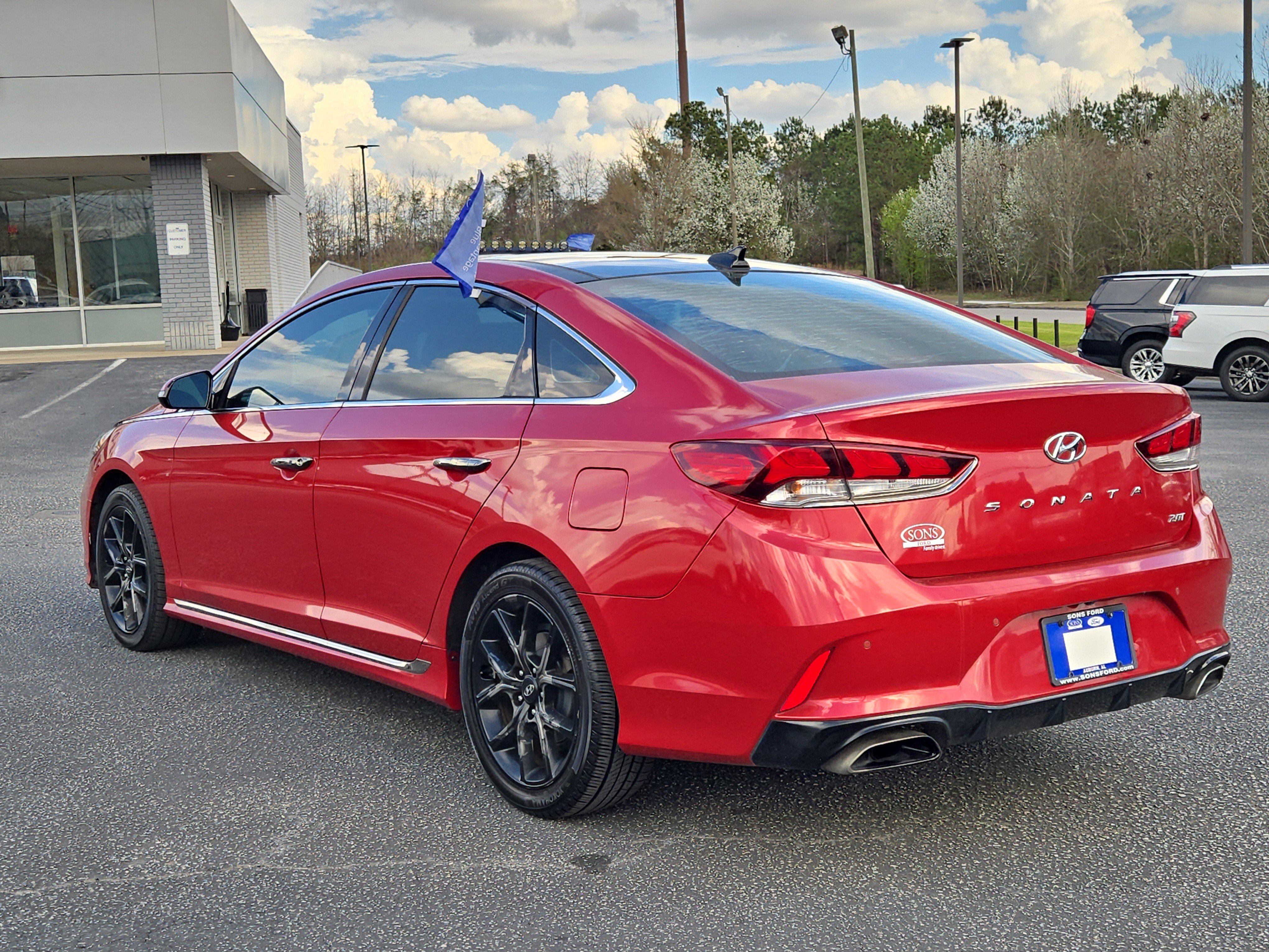 Used 2019 Hyundai Sonata Limited image 9
