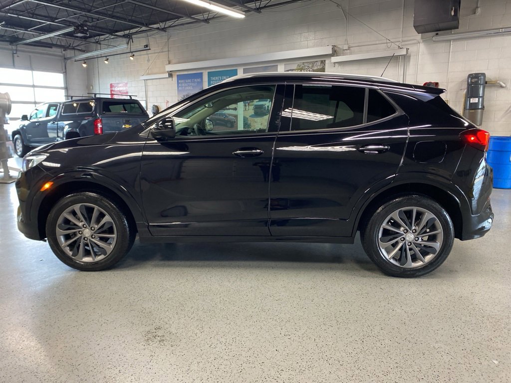 Used 2021 Buick Encore GX Essence w/ Experience Buick Package image 4