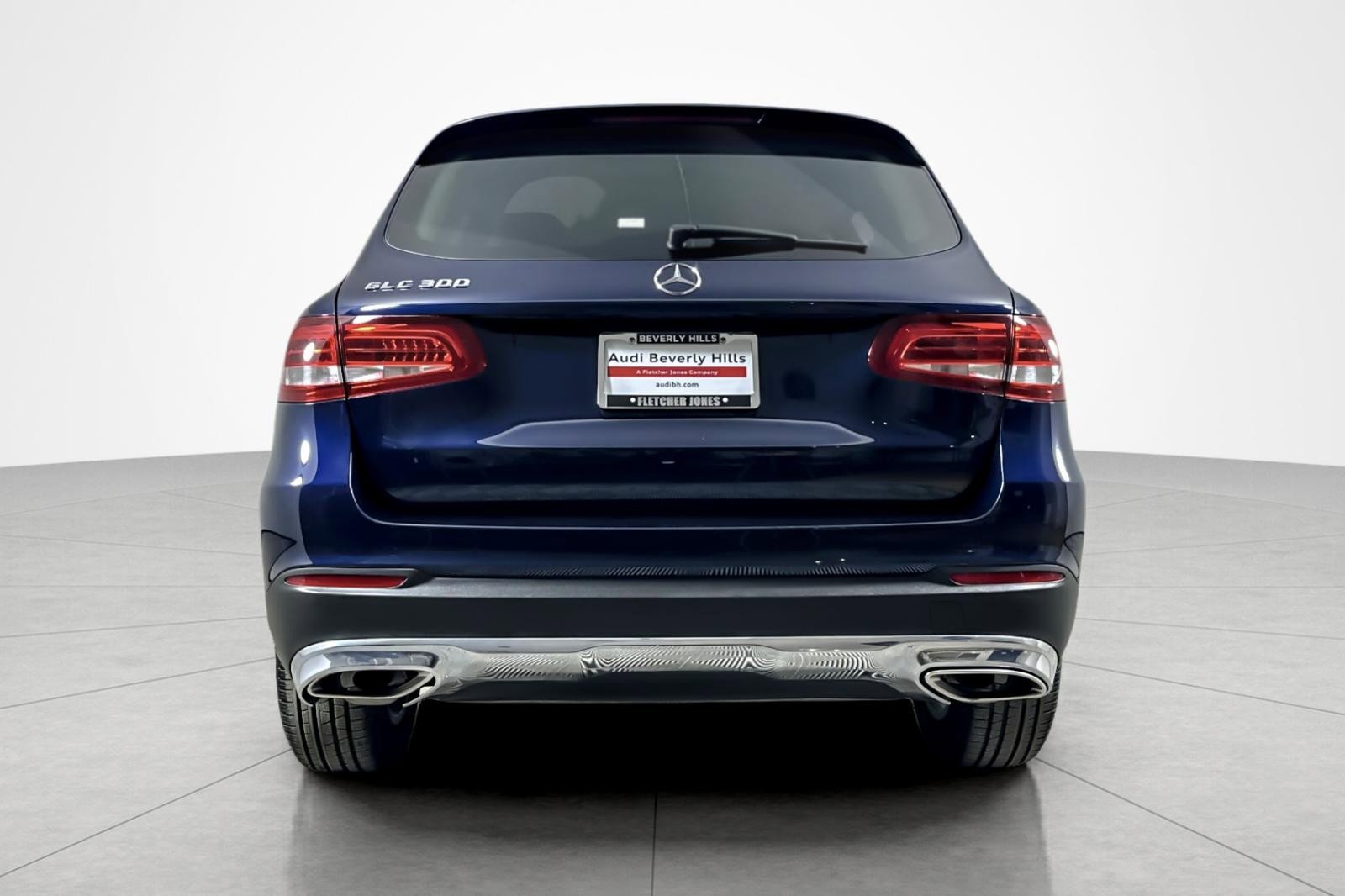 Used 2019 Mercedes-Benz GLC 300 image 4