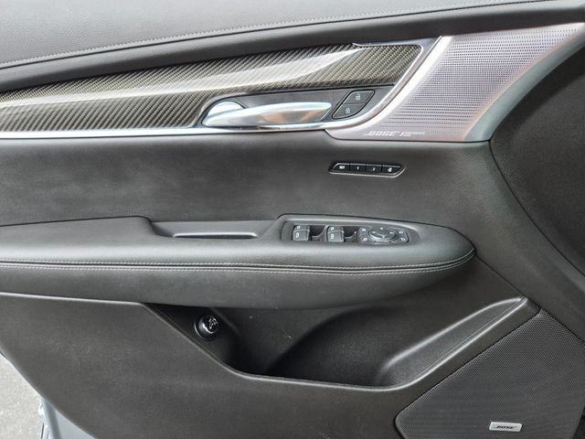 Used 2023 Cadillac XT6 Sport w/ Technology Package AWD/4WD image 39