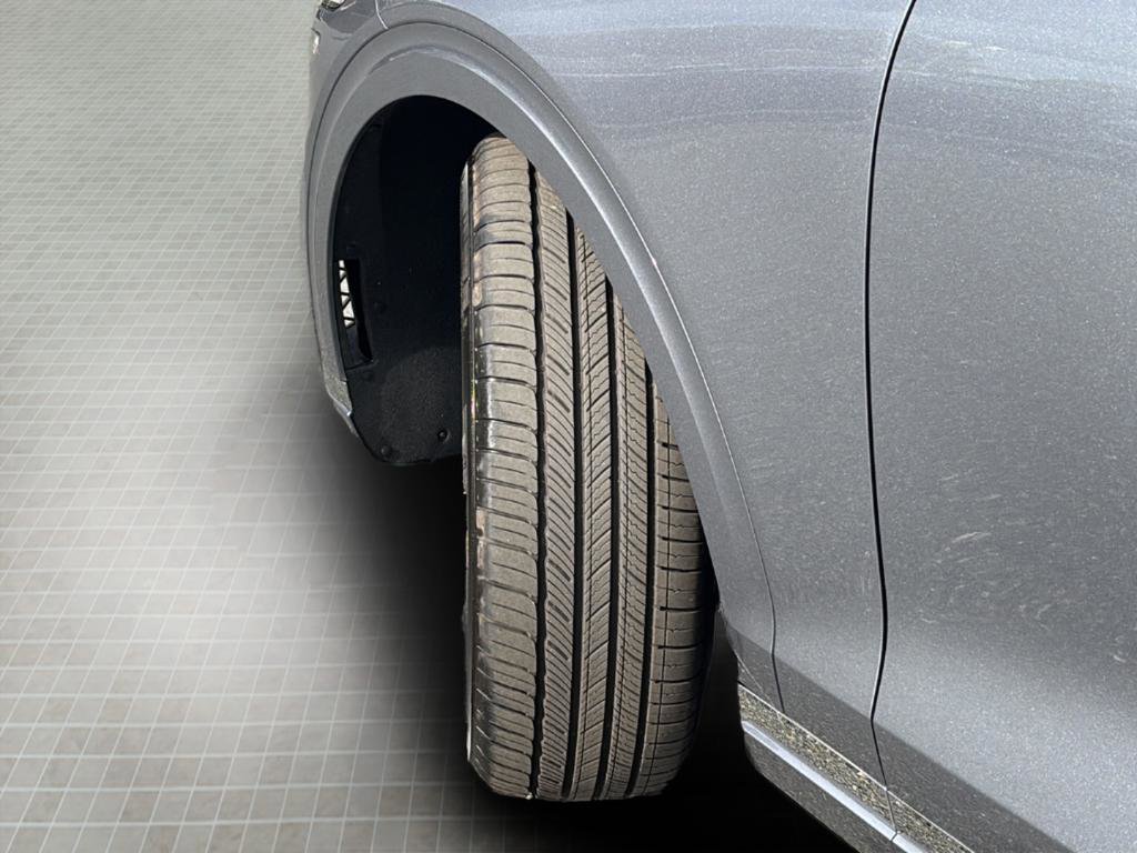 Certified 2026 Genesis GV70 2.5T image 11