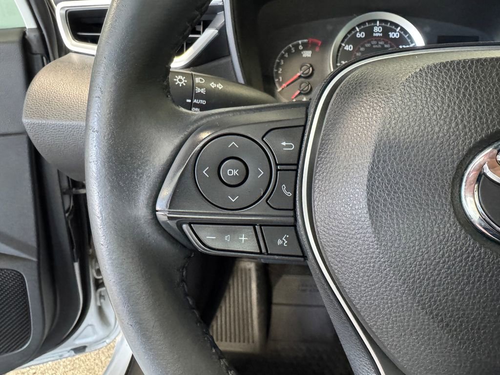 Used 2021 Toyota Corolla SE FWD image 15