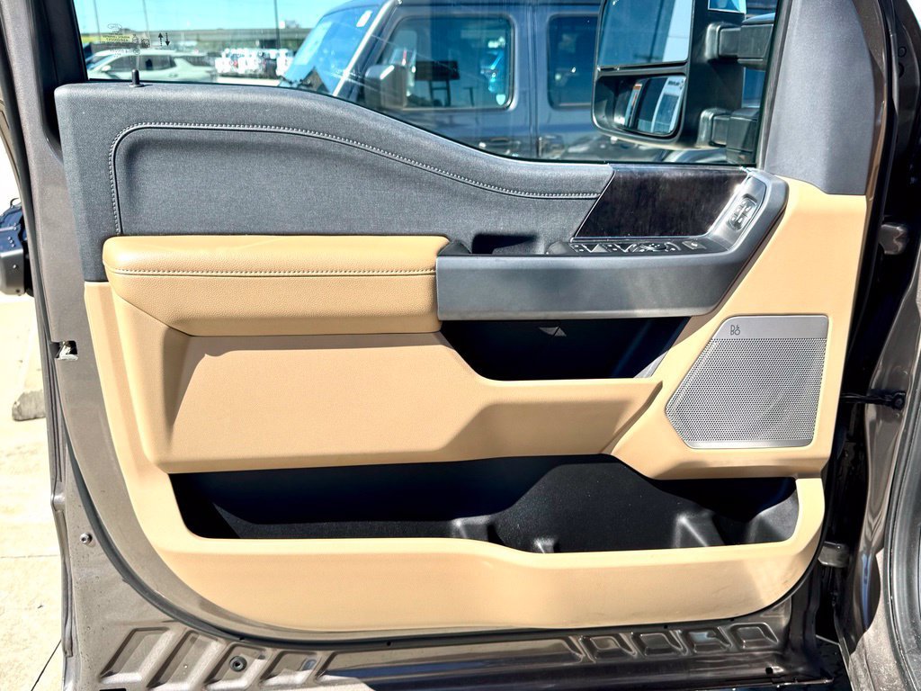 Used 2023 Ford F250 Lariat w/ Chrome Package AWD/4WD image 13