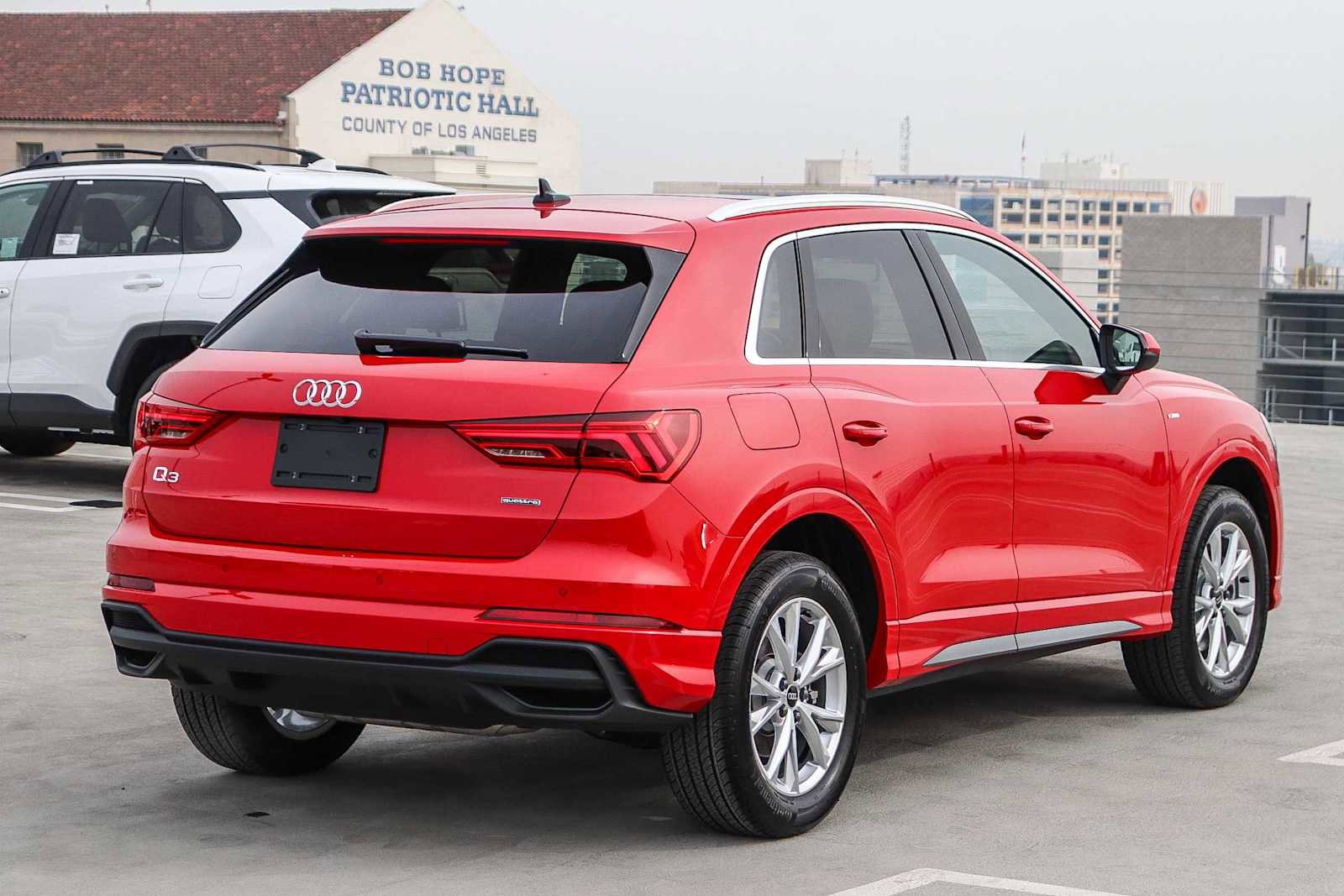 New 2025 Audi Q3 2.0T Premium image 4