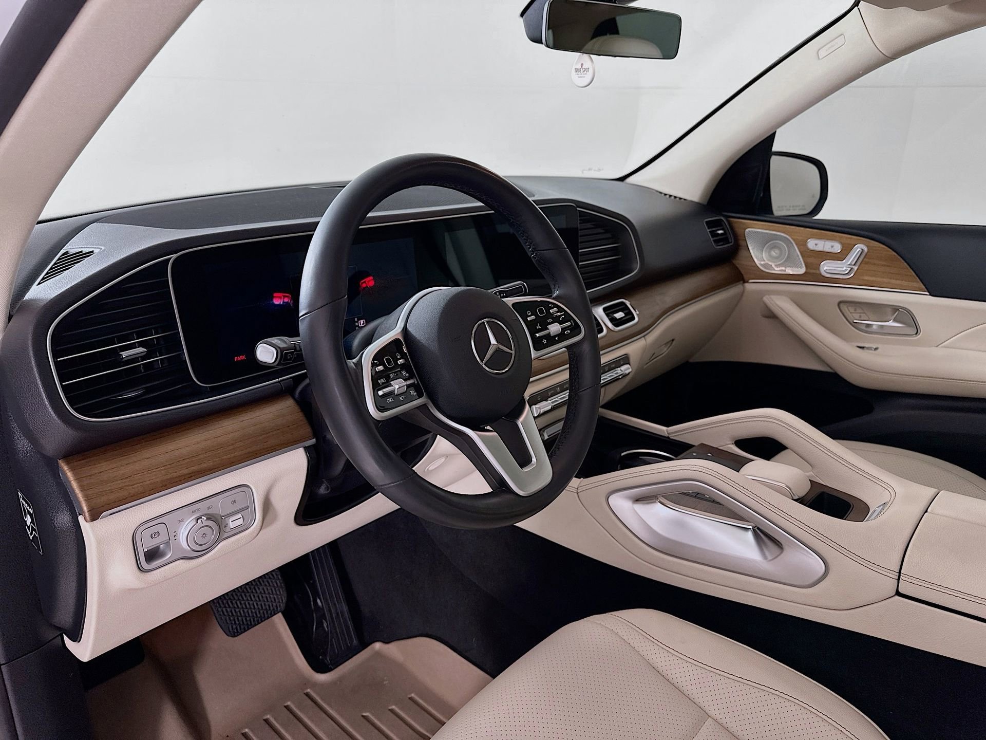 Used 2021 Mercedes-Benz GLE 350 image 10