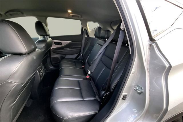 Used 2024 Nissan Murano SV image 16