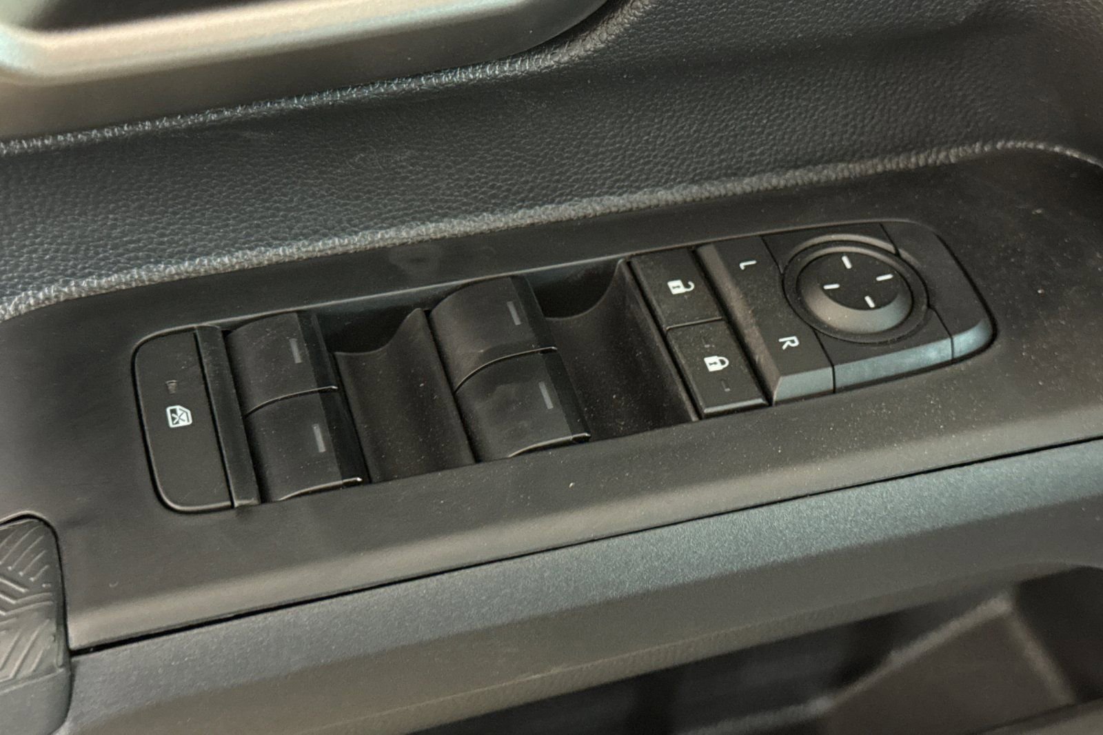 New 2026 Toyota Tacoma TRD Off-Road image 12