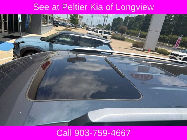 Used 2022 Kia Carnival SX Prestige FWD image 13