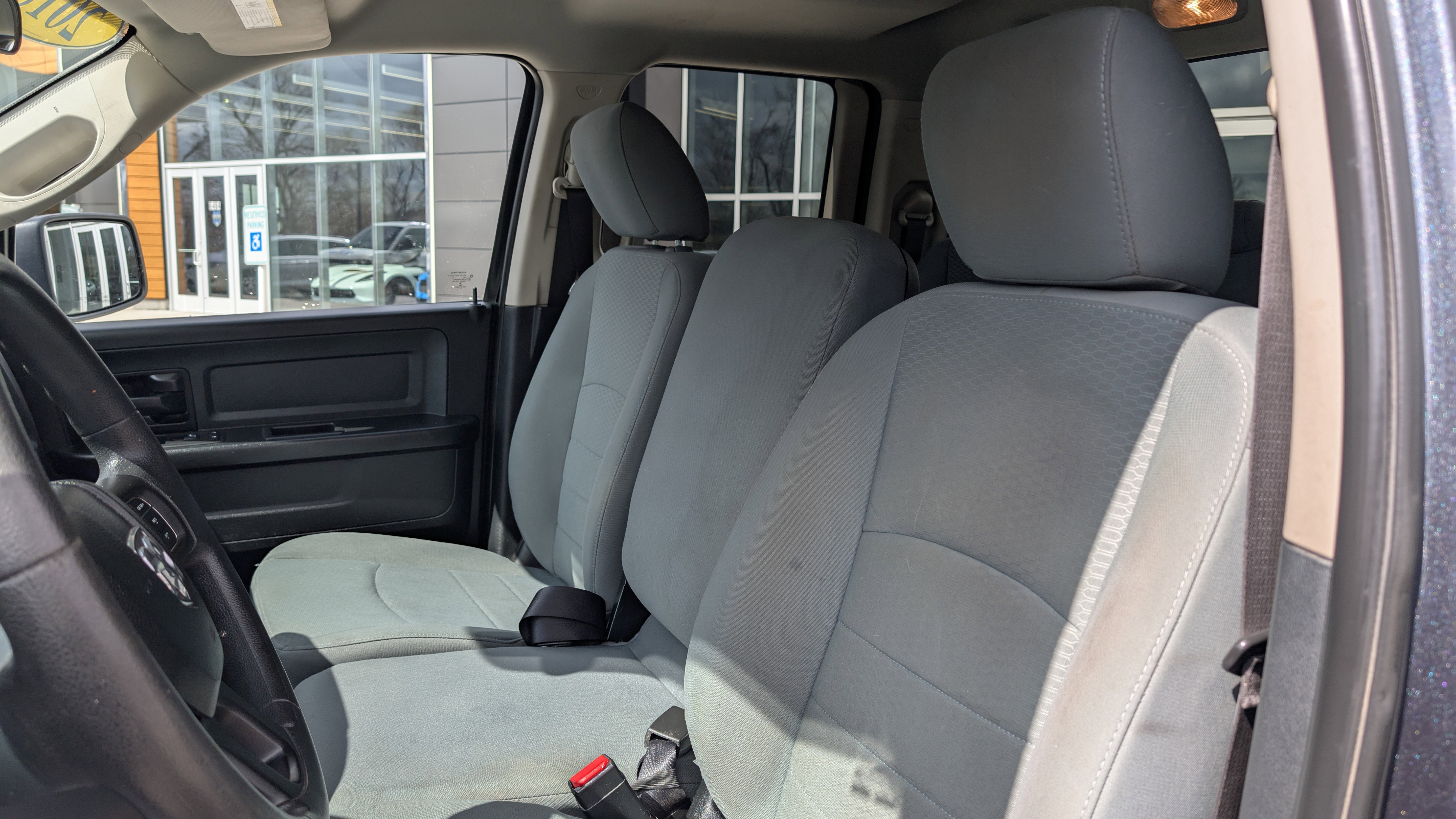 Used 2018 RAM 1500 Express image 22