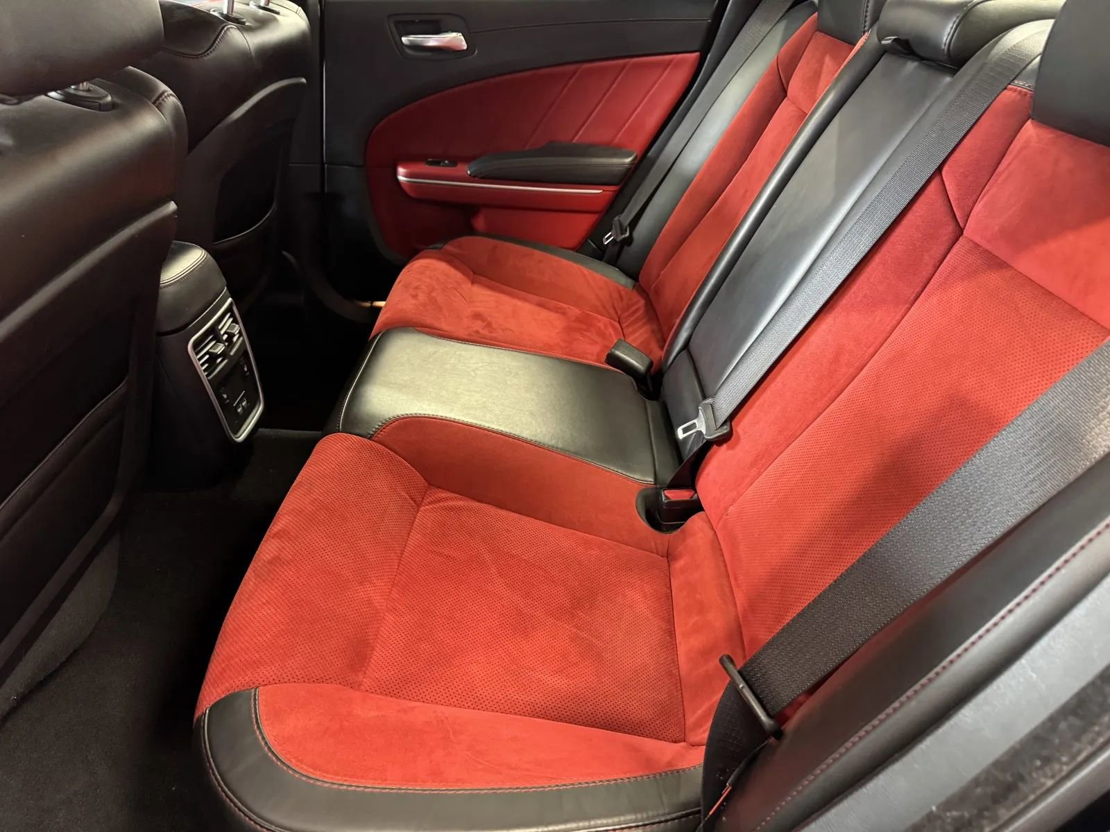 Used 2021 Dodge Charger Scat Pack w/ Plus Group RWD image 11