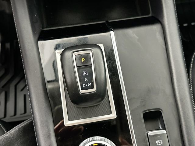 Used 2023 Mitsubishi Outlander SE image 15