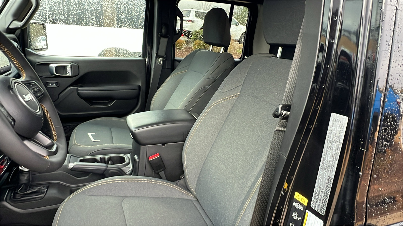 Used 2024 Jeep Gladiator Sport image 17