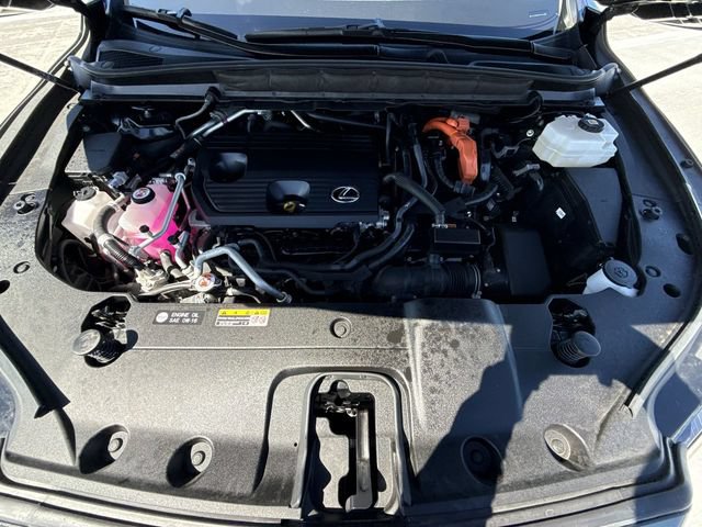 Certified 2025 Lexus RX 450h AWD w/ Convenience Package image 27
