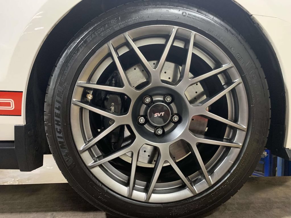 Used 2011 Ford Mustang Shelby GT500 w/ SVT Performance Pkg RWD image 67