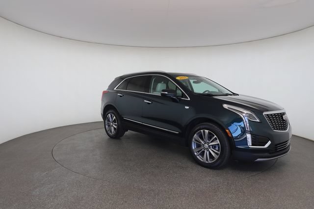 Used 2025 Cadillac XT5 Premium Luxury AWD/4WD image 27