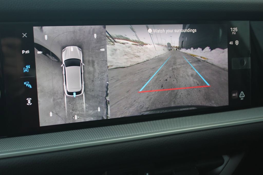 Certified 2025 Porsche Cayenne image 22