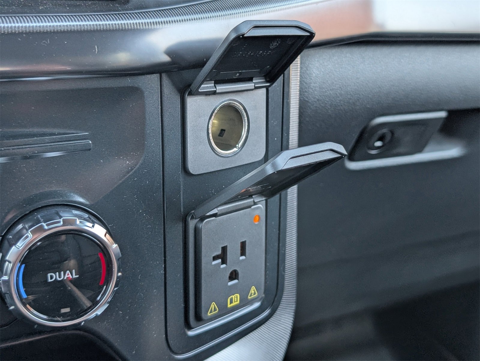 New 2026 Ford F150 Platinum w/ Equipment Group 701A Base image 22