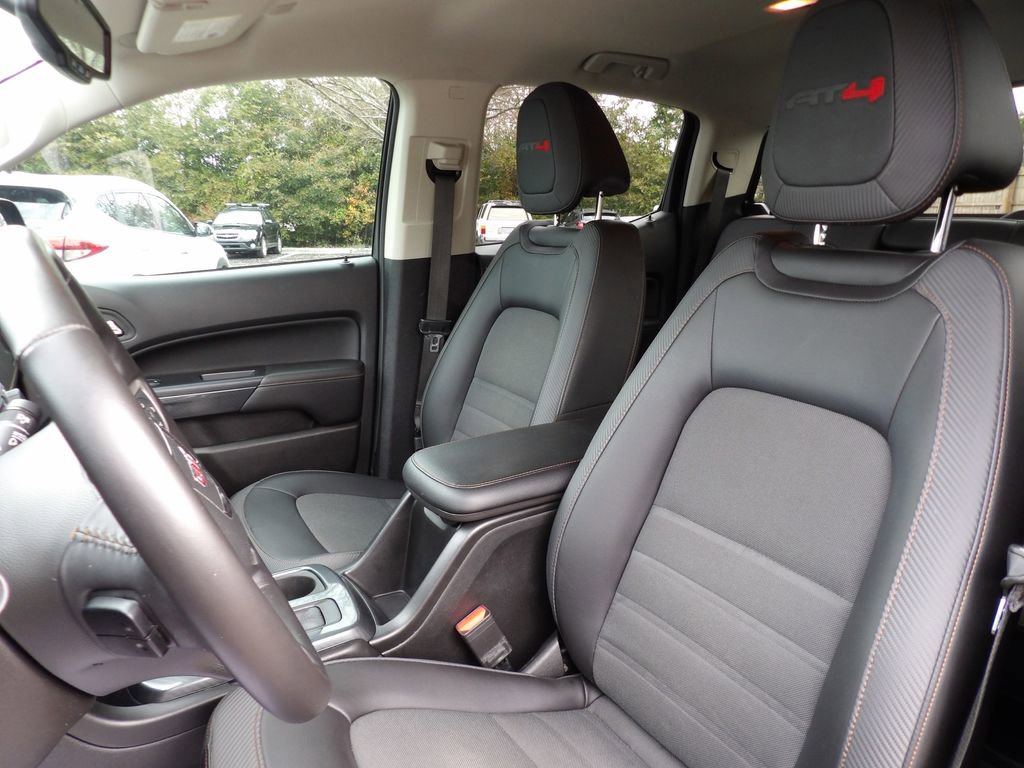 Used 2022 GMC Canyon AT4 w/ Trailering Package image 11