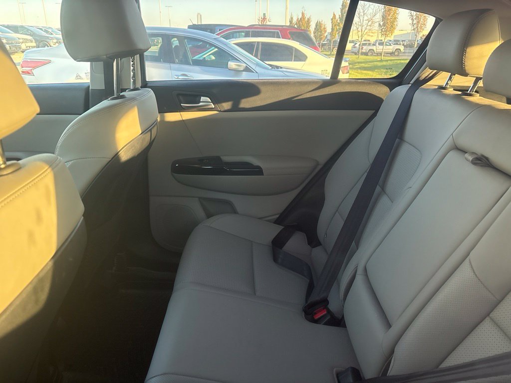 Used 2020 Kia Sportage EX AWD/4WD image 17