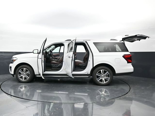 Used 2022 Ford Expedition Max Limited AWD/4WD image 46