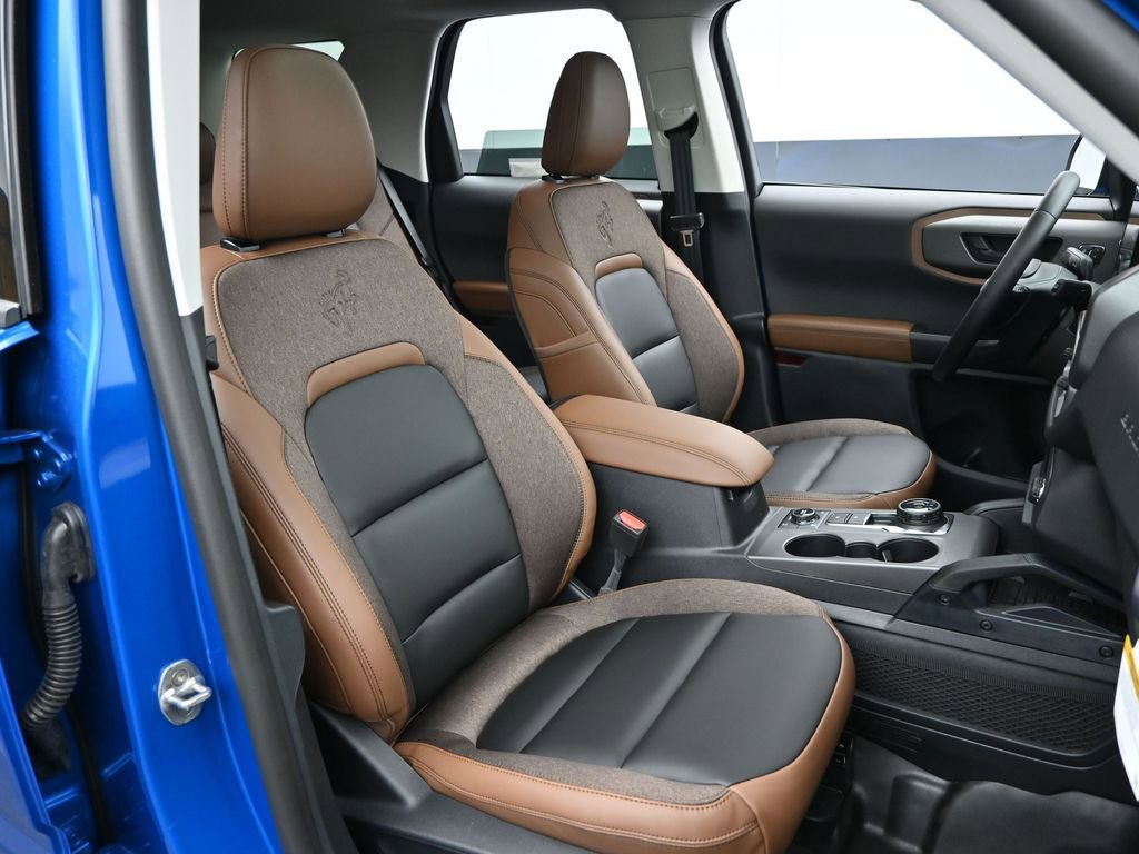 New 2025 Ford Bronco Sport Outer Banks w/ Sasquatch Outer Banks Package image 27