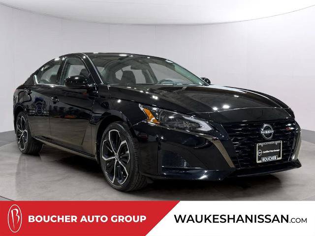 Certified 2024 Nissan Altima 2.5 SR AWD/4WD image 1
